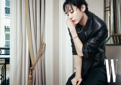 李洙赫 2025.11.3 W Korea 