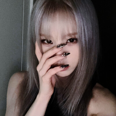 田姬振
拿图看简介