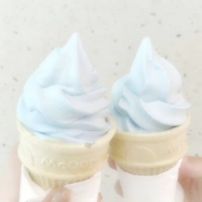 张圭真｜Take a bite,《蓝》チーズ블루베리 쿠키...
©️早就偏航了