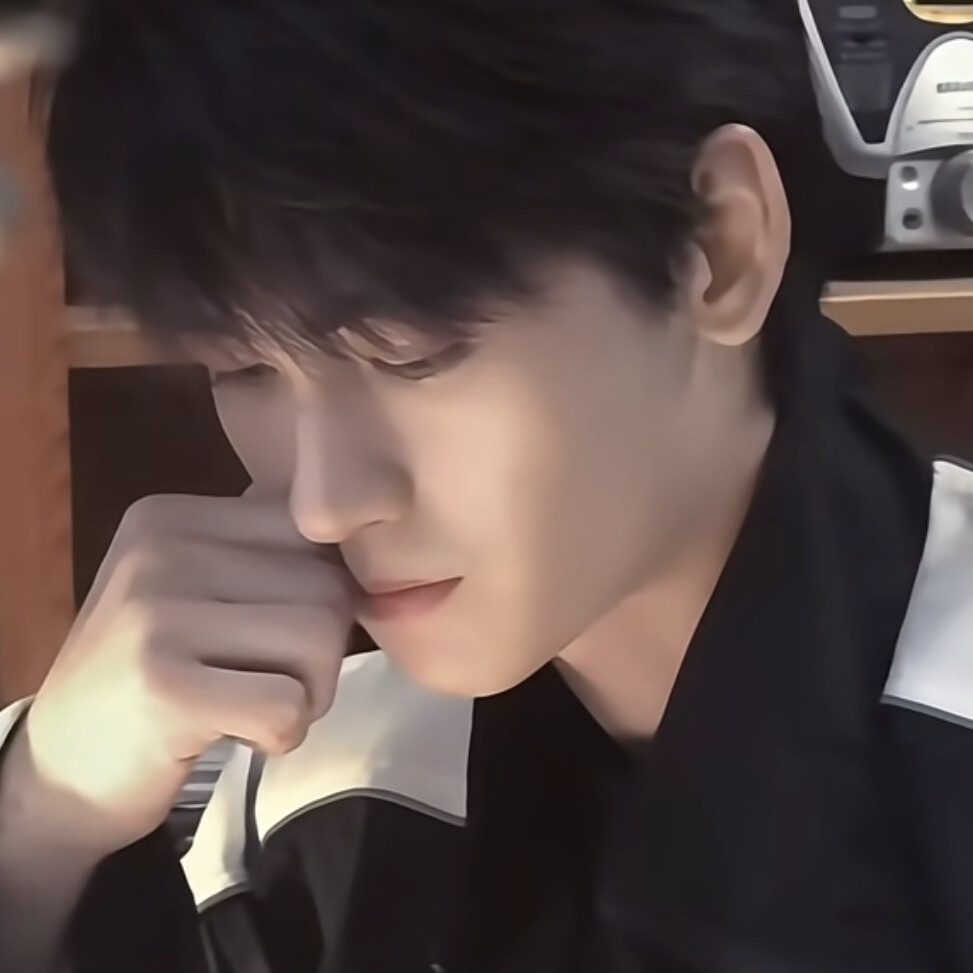 嗯最近很喜欢此男 ！