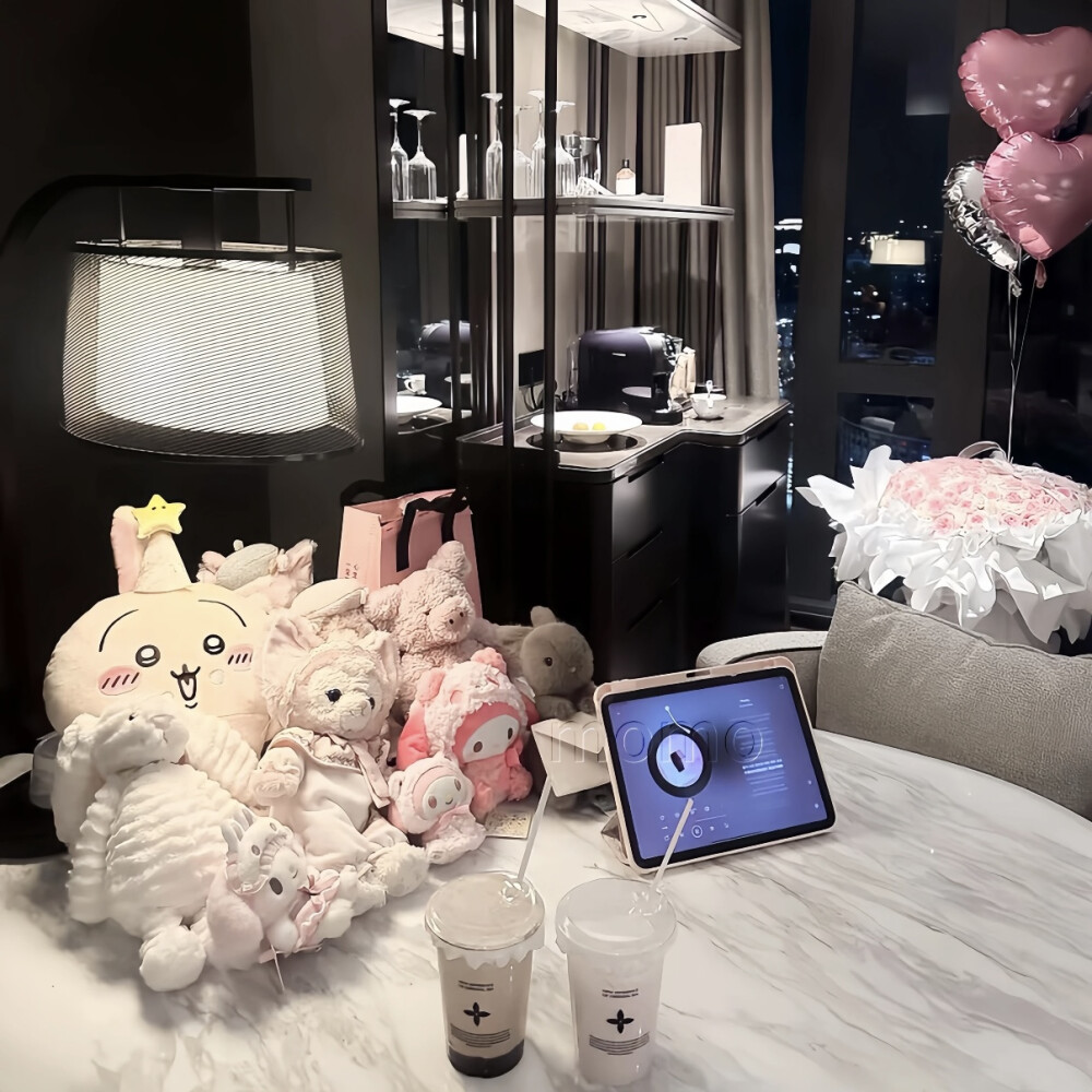 背景图
感情感情感情就完事了[酷]
对方对你付出，对你好
感情好，升温，更进一步 ​