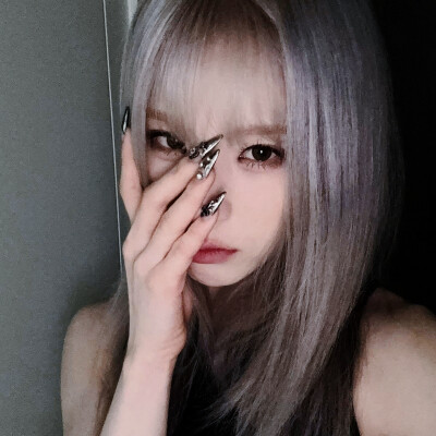 田姬振
拿图看简介