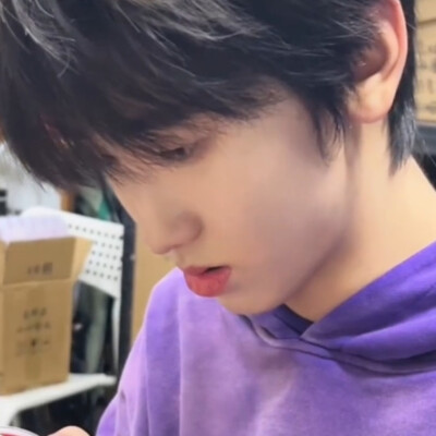 我太喜欢今天vlog的这套造型，截的一组还发不完