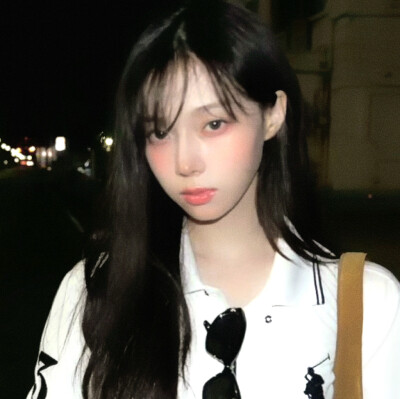 金旼炡/金玟庭
//： 