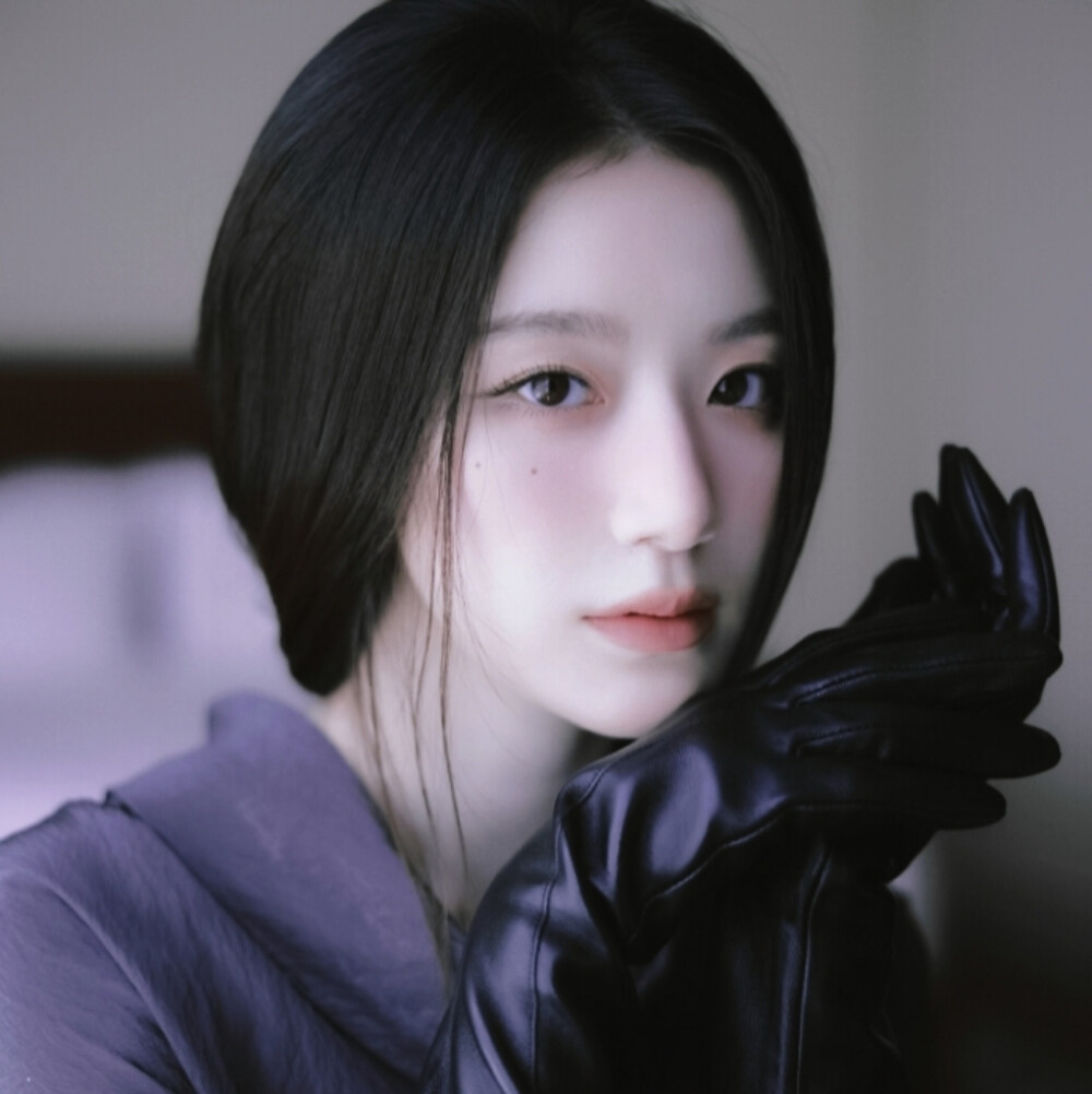 叶舒华｜꼬리 (고양이)...PURPLE夜^G