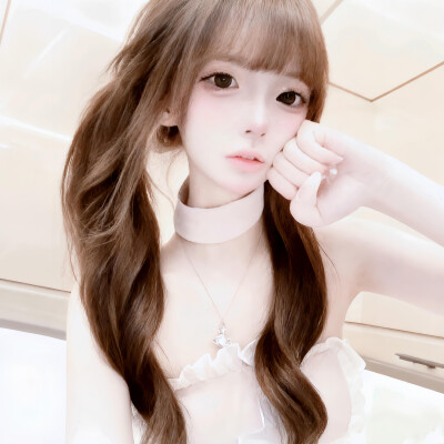 众生皆苦 唯我草莓味