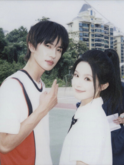 像烟花一样灿烂 宋灼灼×江熠