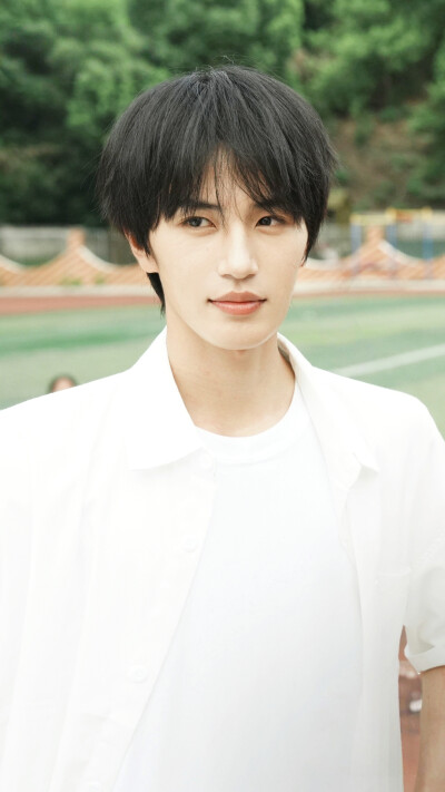 像烟花一样灿烂 江熠