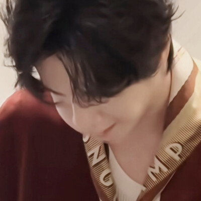 其实我觉得你有点呆呆的