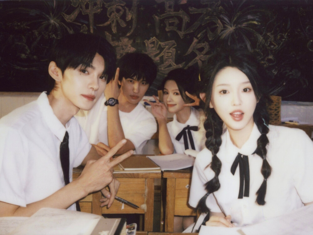 像烟花一样灿烂 