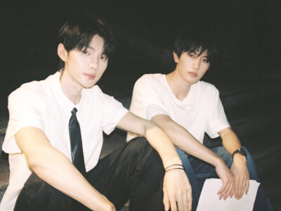 像烟花一样灿烂 