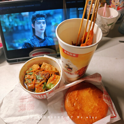 现在这气温太舒服了