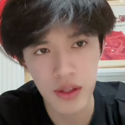 从你身边经过橘子味