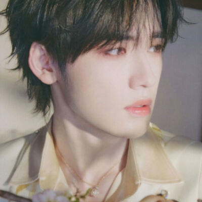 我该准备什么用来等你 咖啡淡酒还是我的一生 ​