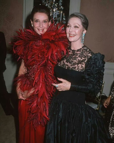 1988年 美国 奥黛丽·赫本和洛丽塔·杨 ​​​