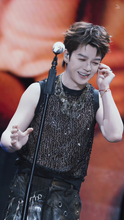 王栎鑫11.1慈溪城市森林音乐节