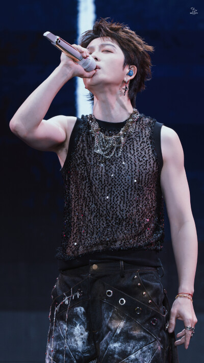 王栎鑫11.1慈溪城市森林音乐节