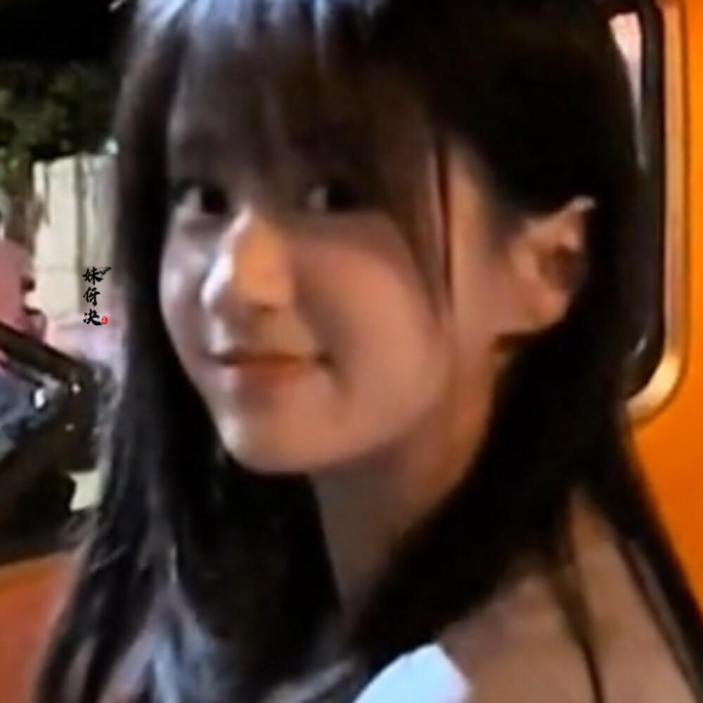 你的指尖牵出宿命的缘分线