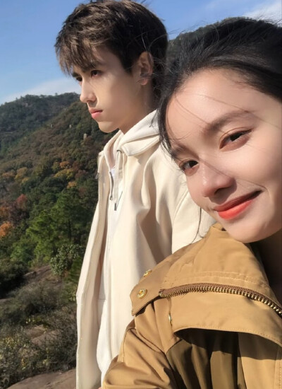 点燃我温暖你 命韵洵环
朱韵x李洵
张婧仪x陈飞宇