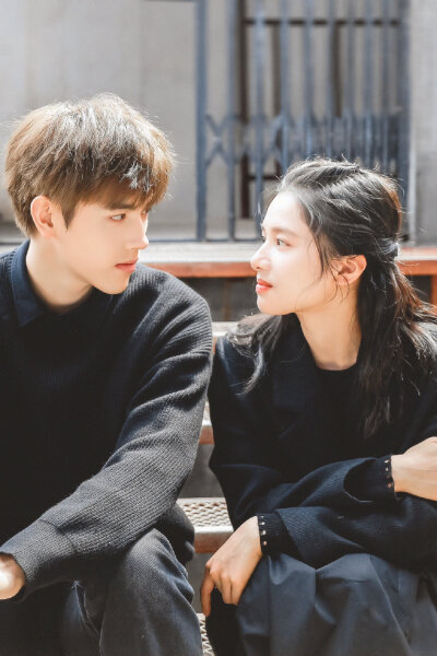 点燃我温暖你 命韵洵环
朱韵x李洵
张婧仪x陈飞宇