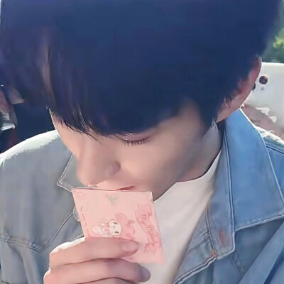 你是不是睫毛精