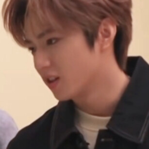 不知道你心里还能否为我改变