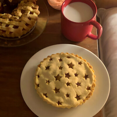 图源ks：偷喝汽水