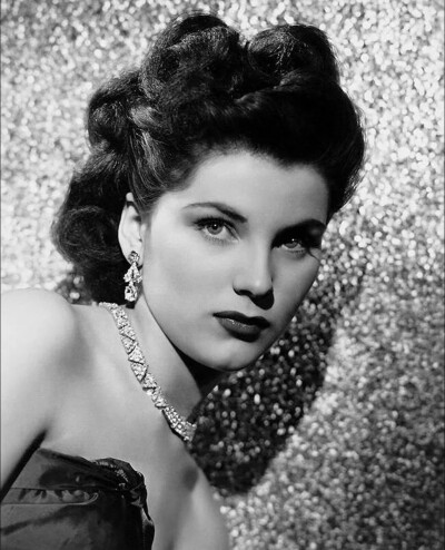 Debra Paget