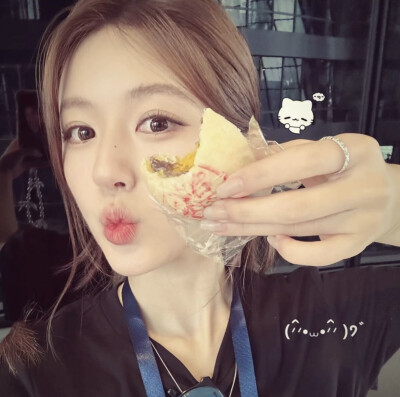 赵露思
拿图收藏专辑/关注