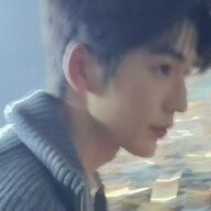 漫天风雪我陪你颤抖