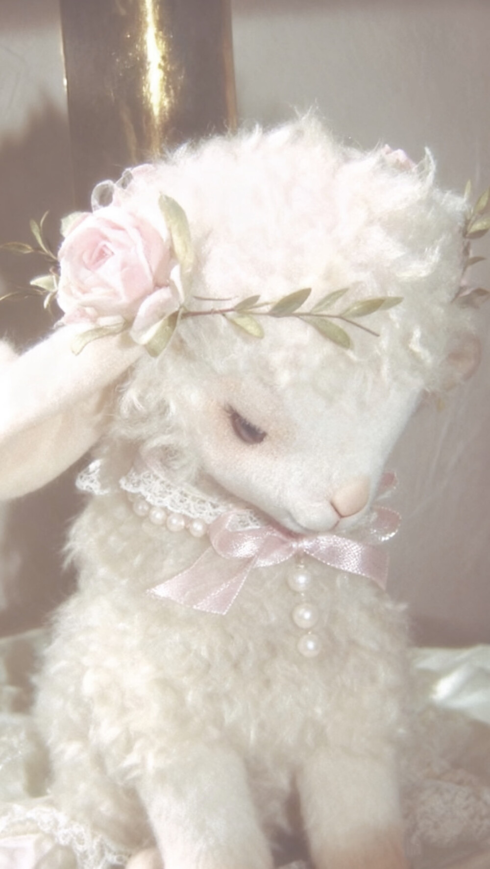 可爱小羊玩偶 手机壁纸