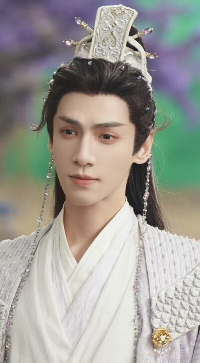 罗云熙《水龙吟》唐俪辞