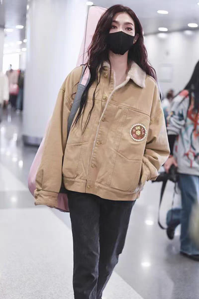 突然想起来以前喜欢的衣服