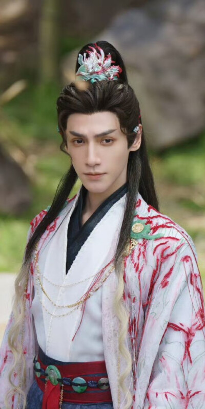 罗云熙《水龙吟》唐俪辞