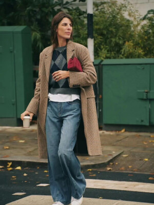 BY爱喝可乐的古娜小姐