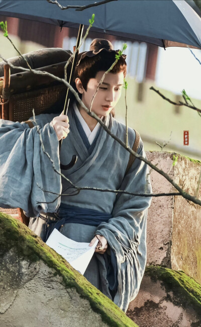 成毅英雄志卢云