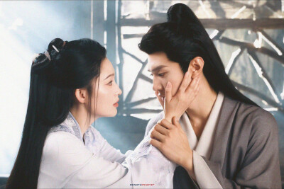 一笑随歌
cr.@夢桃衍野