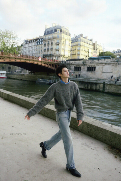 陈哲远
cr.@夢桃衍野