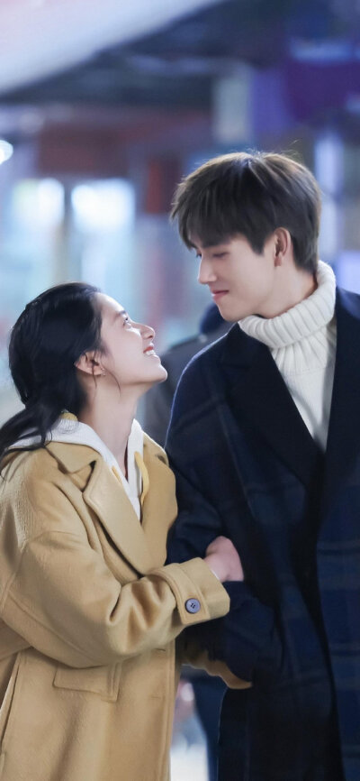 点燃我温暖你 命韵洵环
朱韵x李洵
张婧仪x陈飞宇