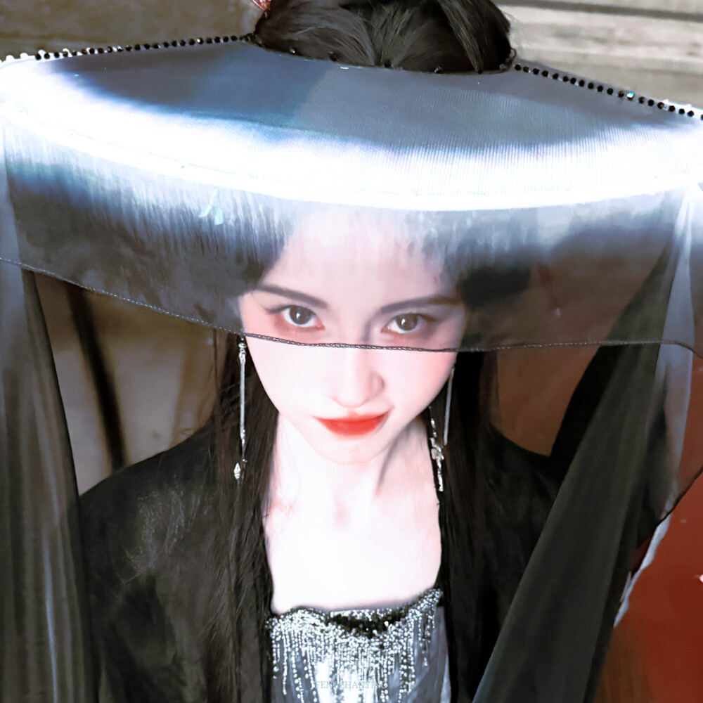 ෆ⃛(ᶿ̴͈᷇◟̵◞̵˂͈᷆ ფ