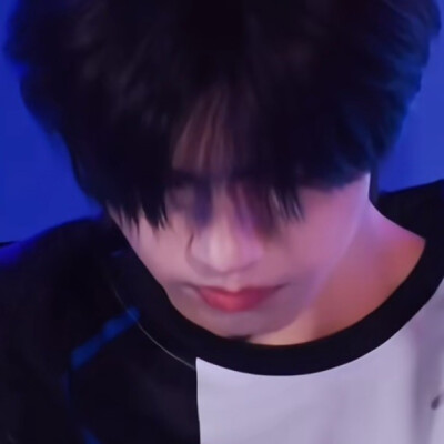 你皮衣忘了带走