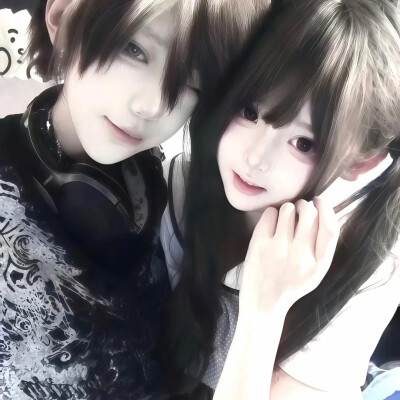 我不能保证你的世界没有雨 但我愿意为你撑起伞