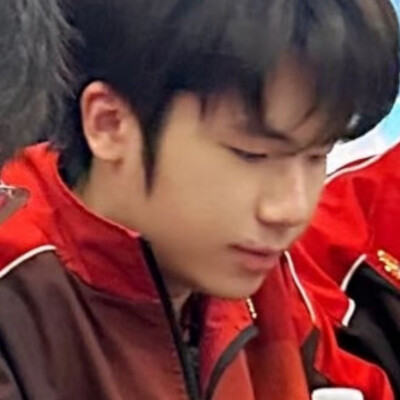 你皮衣忘了带走