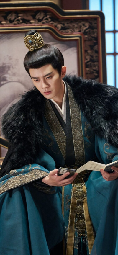 任嘉伦《凤凰台上》萧焕