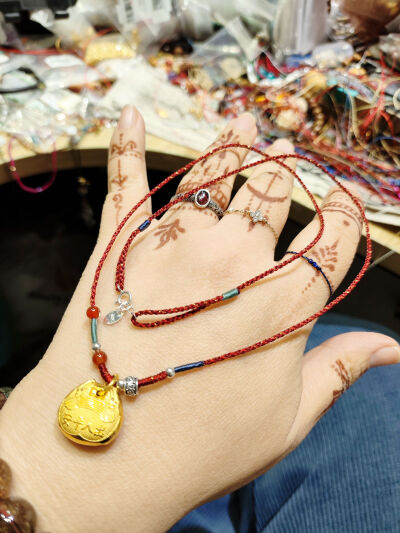 手绳胸针项链挂坠戒指