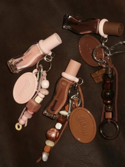 时尚的包包挂饰