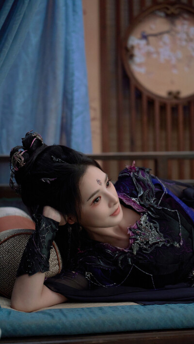 暗河传 慕雨墨 彭小苒