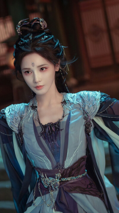 暗河传 慕雨墨 彭小苒