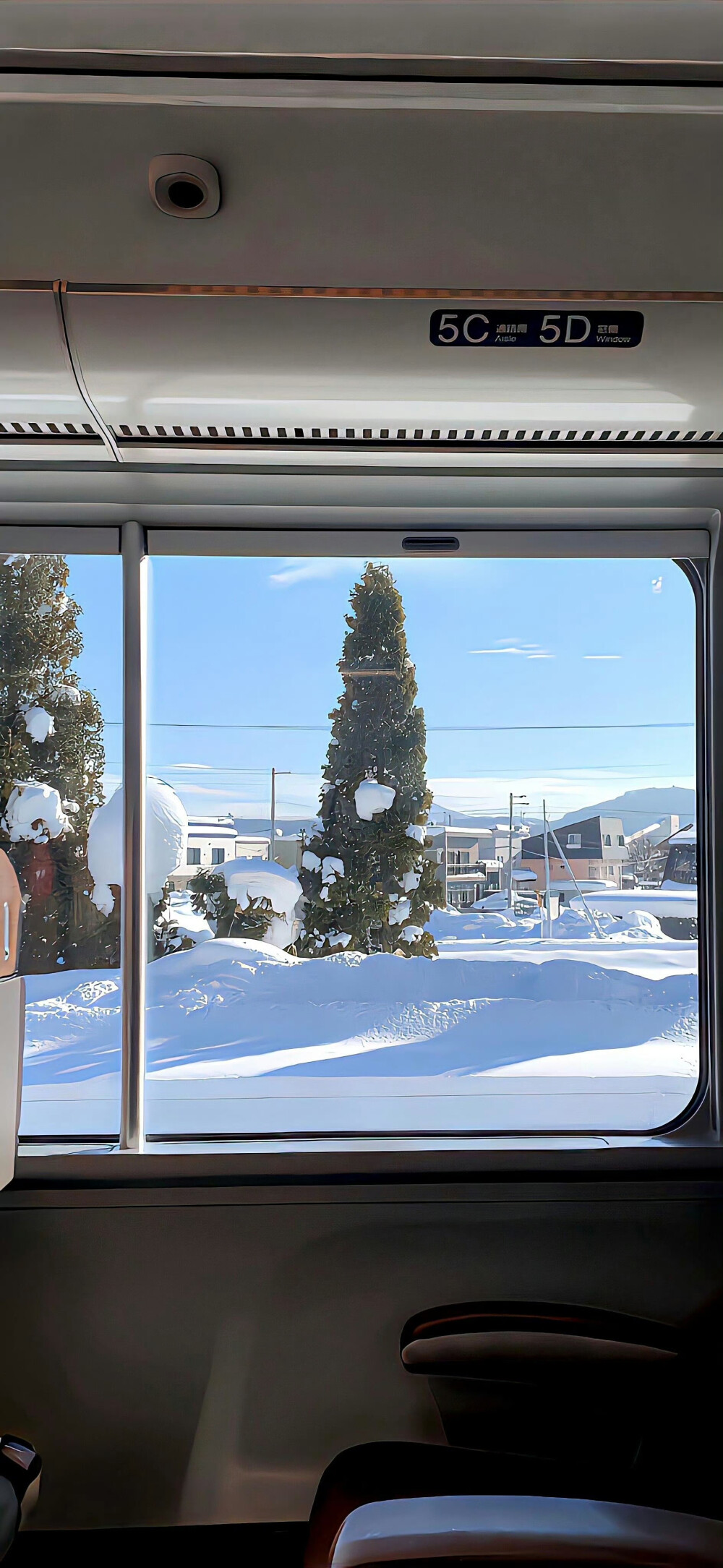 冬天雪景壁纸·图源微博