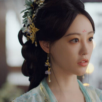 祝绪丹
书卷一梦